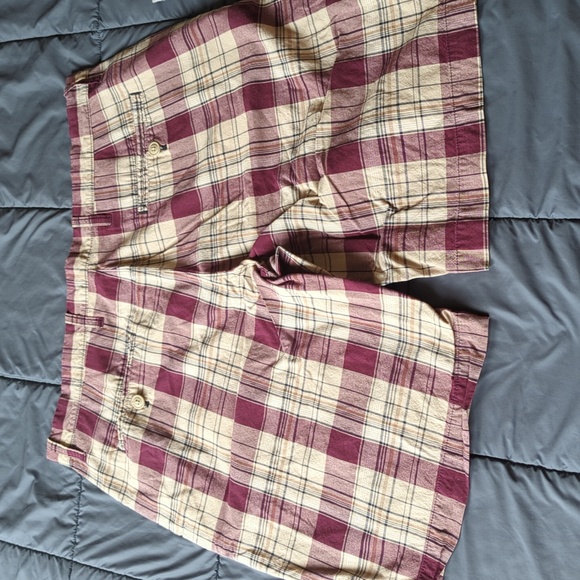 3 Pairs GAP Men's Plaid Shorts, Size 36 - Picture 3 of 10
